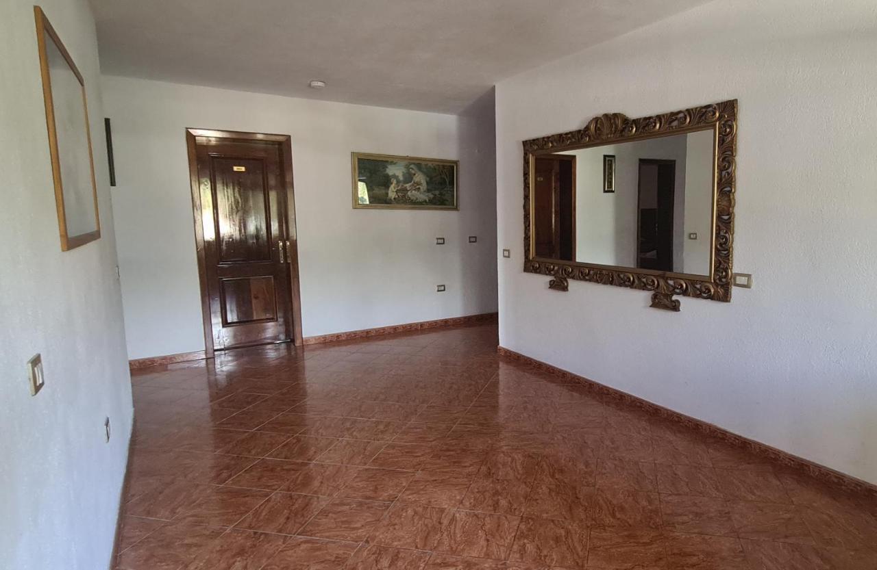 Hotel Nicola Lezhë Dış mekan fotoğraf
