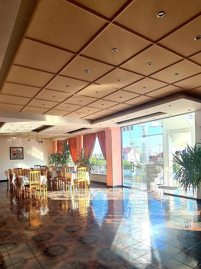 Hotel Nicola Lezhë Dış mekan fotoğraf